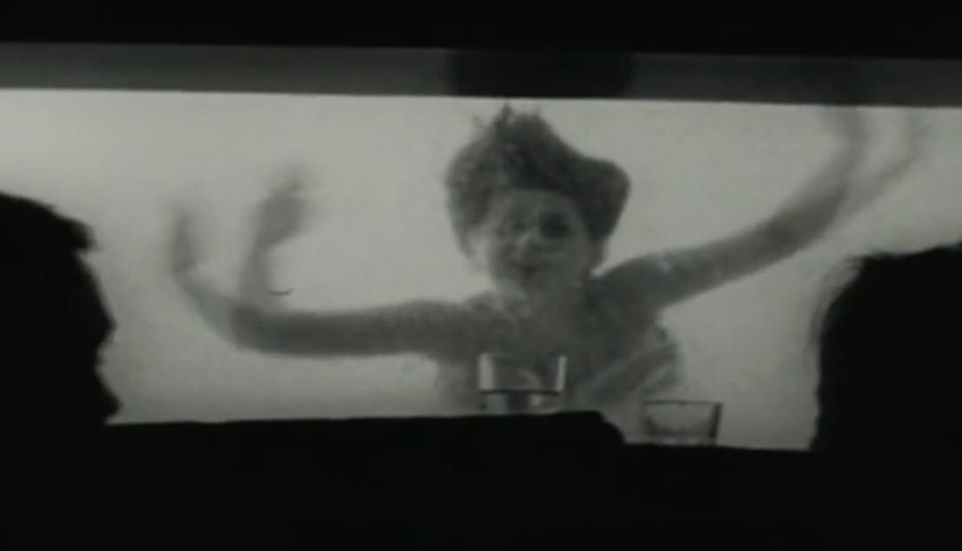 “高级小黄书”创始人：扬言与上千名女人上过床，86岁娶26岁嫩模