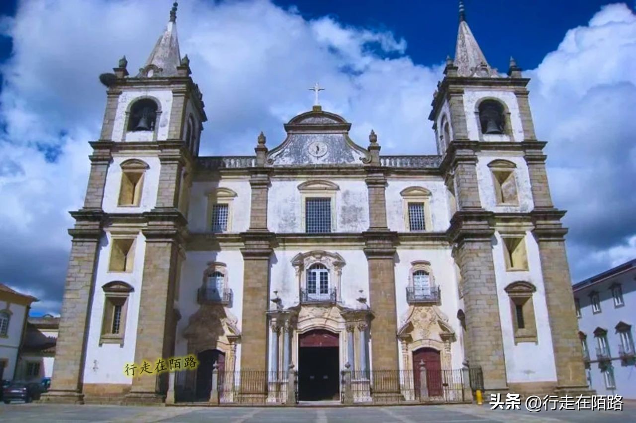 欧洲防御最强城堡,欧洲历史上最坚固的堡垒