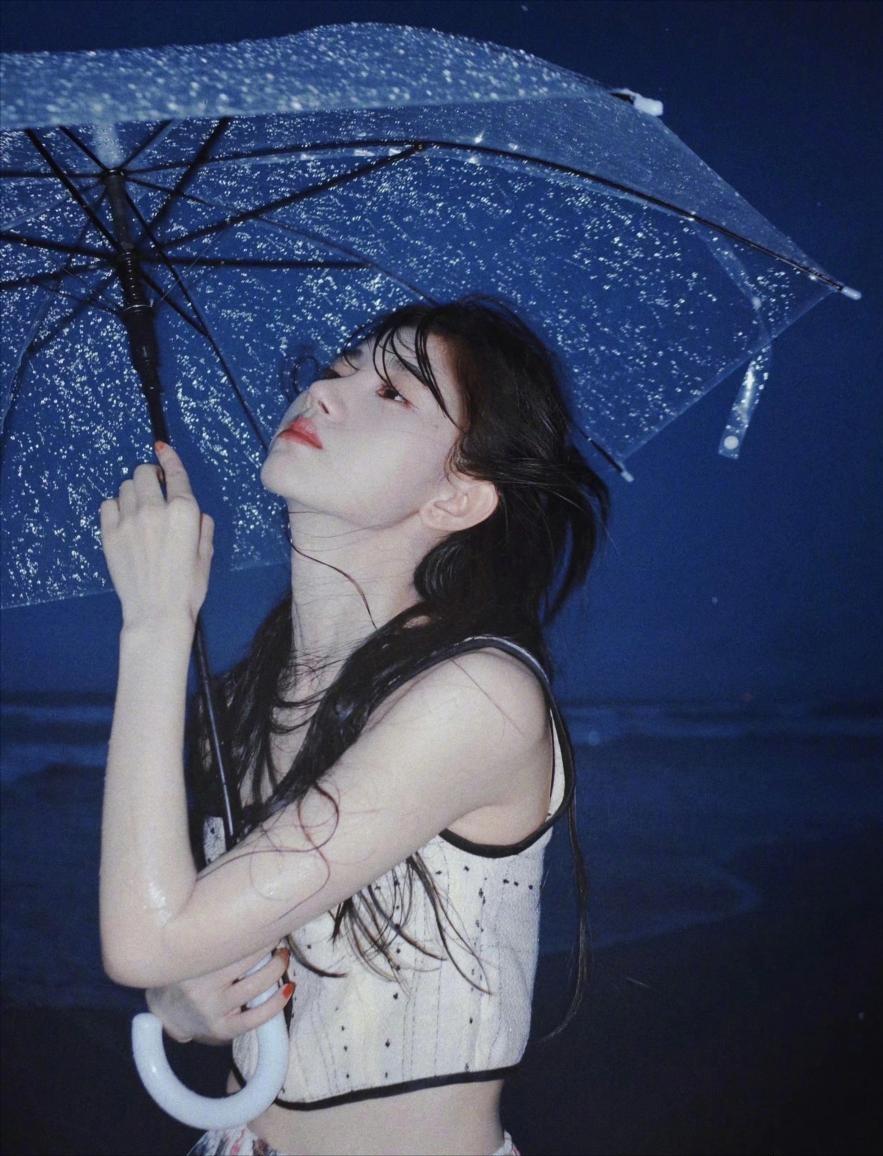 鞠婧祎赵丽颖角色混剪,鞠婧祎和赵丽颖的合拍视频