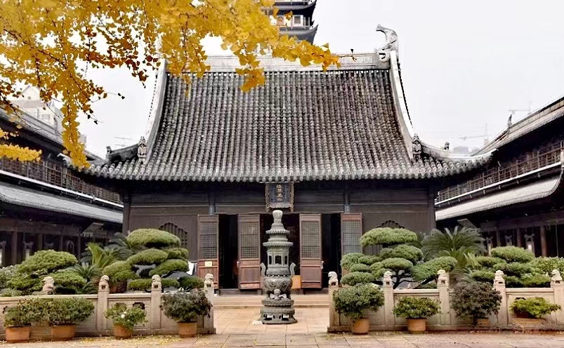 上海求平安去哪个寺庙,上海十大寺庙旅游景点