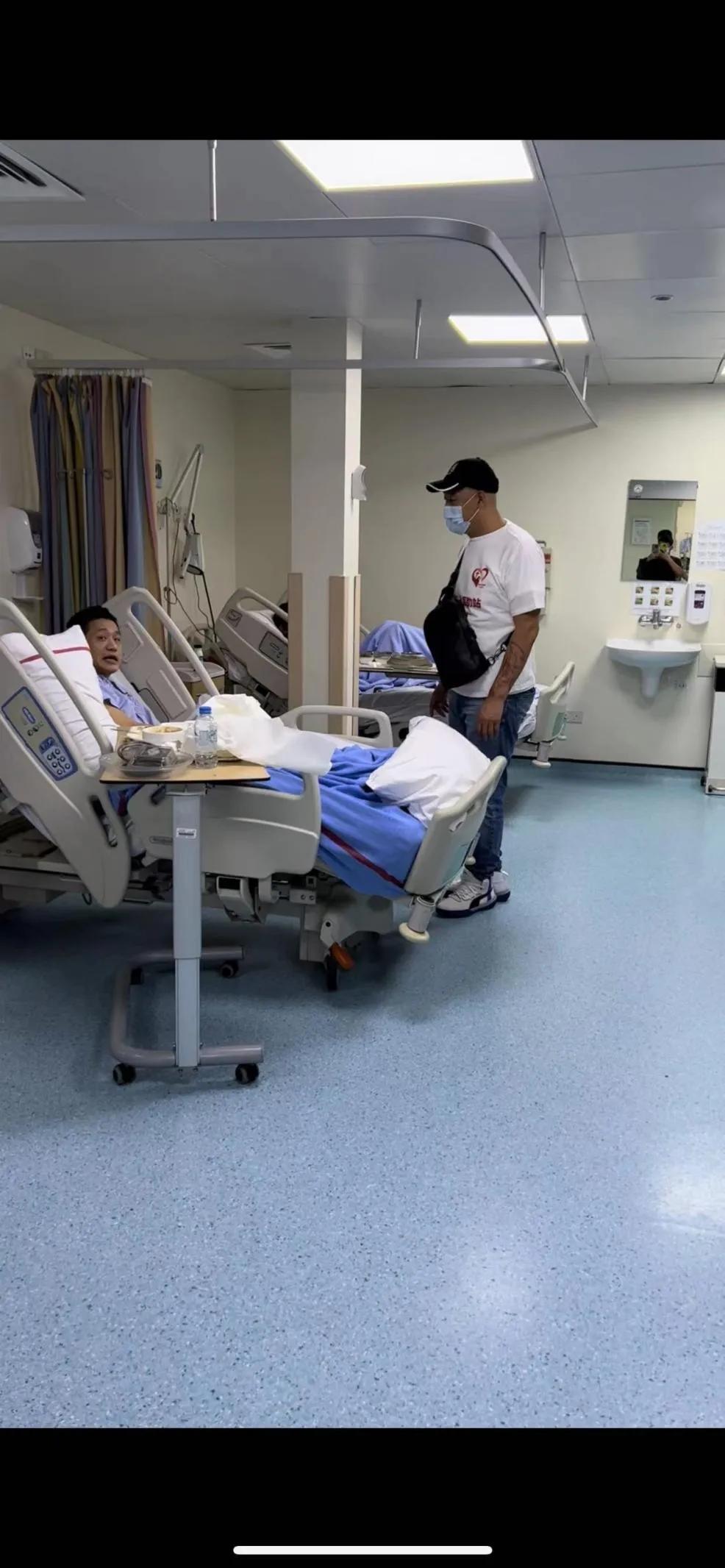 筑爱迪拜结硕果，同胞携手救国人