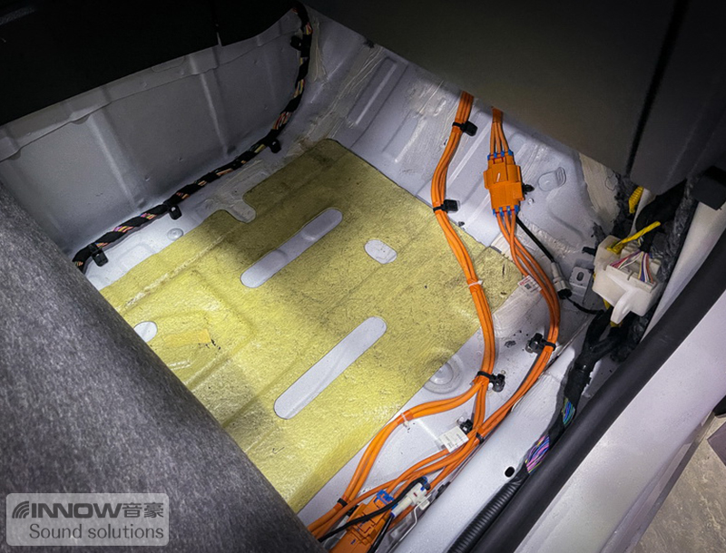 降噪进行时上海音豪比亚迪秦pro汽车隔音改装俄罗斯StP