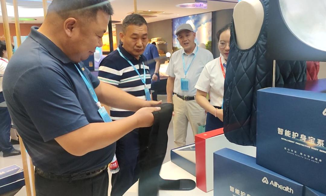 同心·致远——2023全球康新品发布会圆满成功