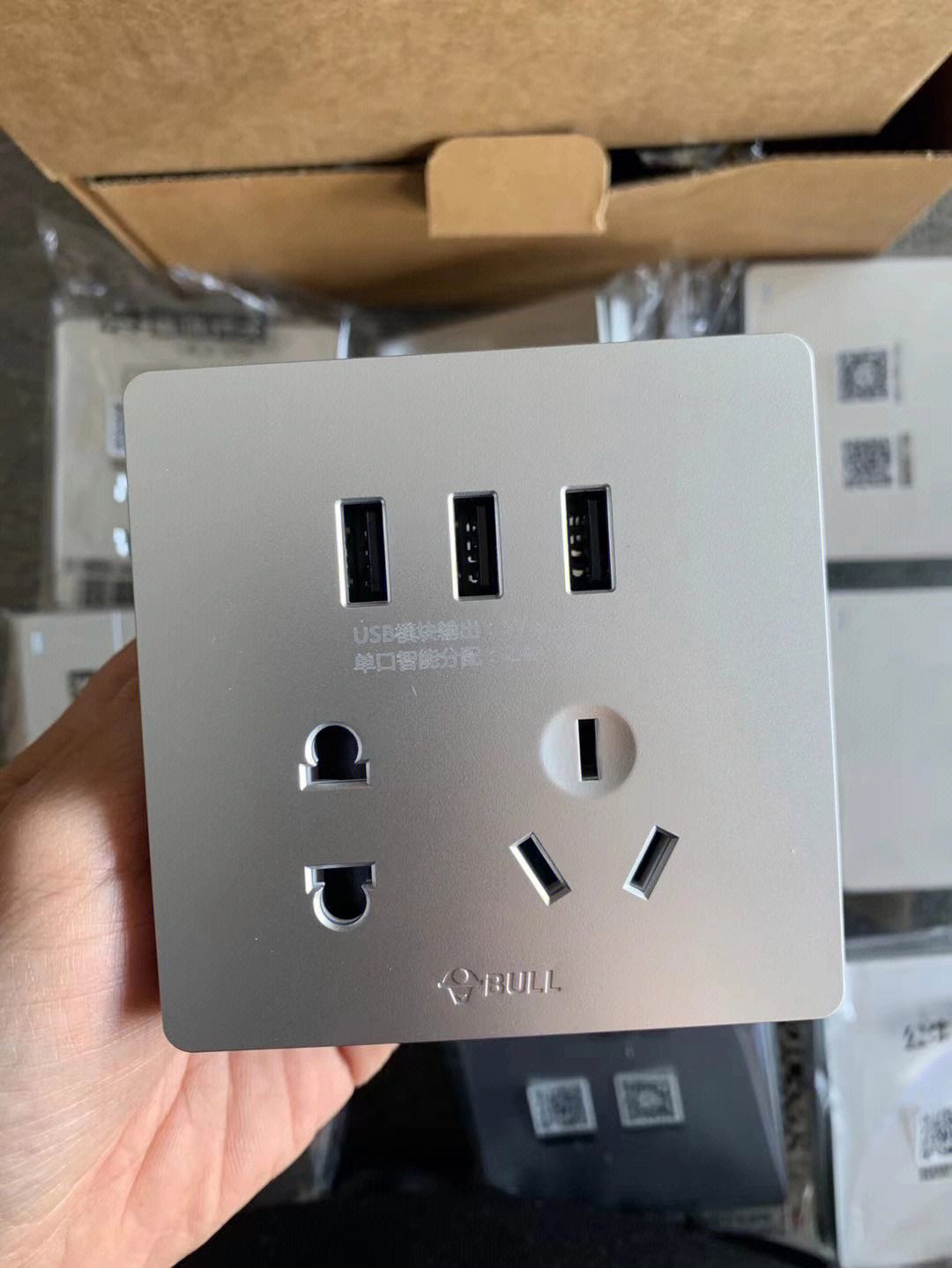 不管你多节约也不会有人心疼,不管你多有钱一定要学会节省