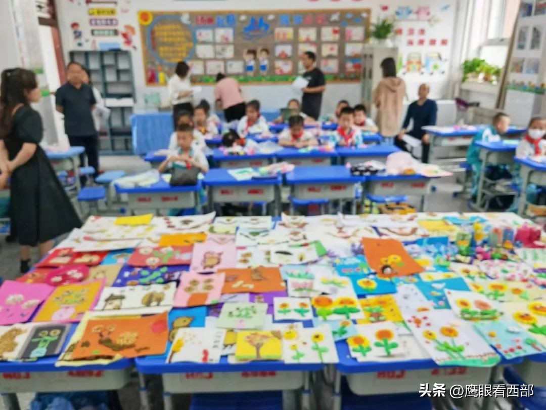 绾㈡棗灏忓绀惧洟琛ㄦ紨,绾㈡棗灏忓鎵嶈壓灞曠ず