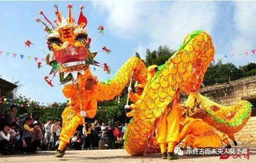 文言文叶公好龙讲解,叶公好龙文言文讲解十几分钟的