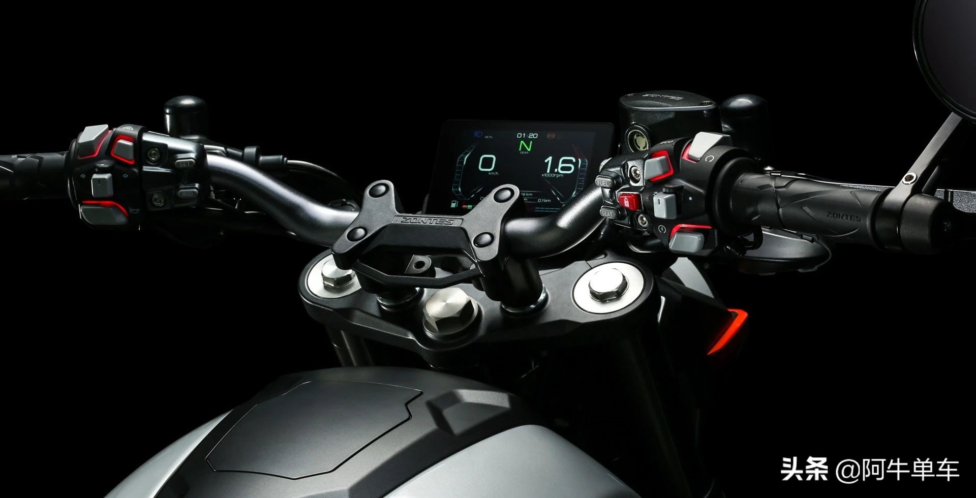 升仕350gk功能配置,升仕gk350节油模式和运动模式