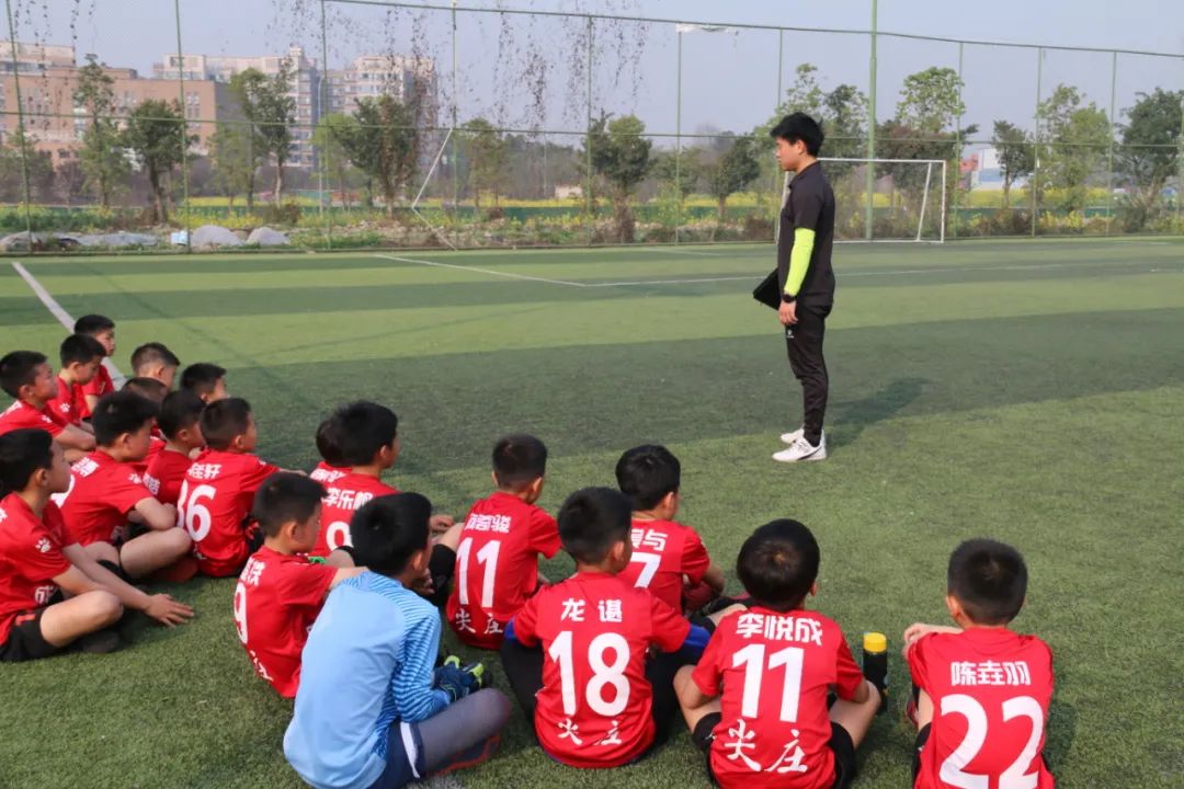 麒志专访|蓉城弘纳，用坚持“城”就希望