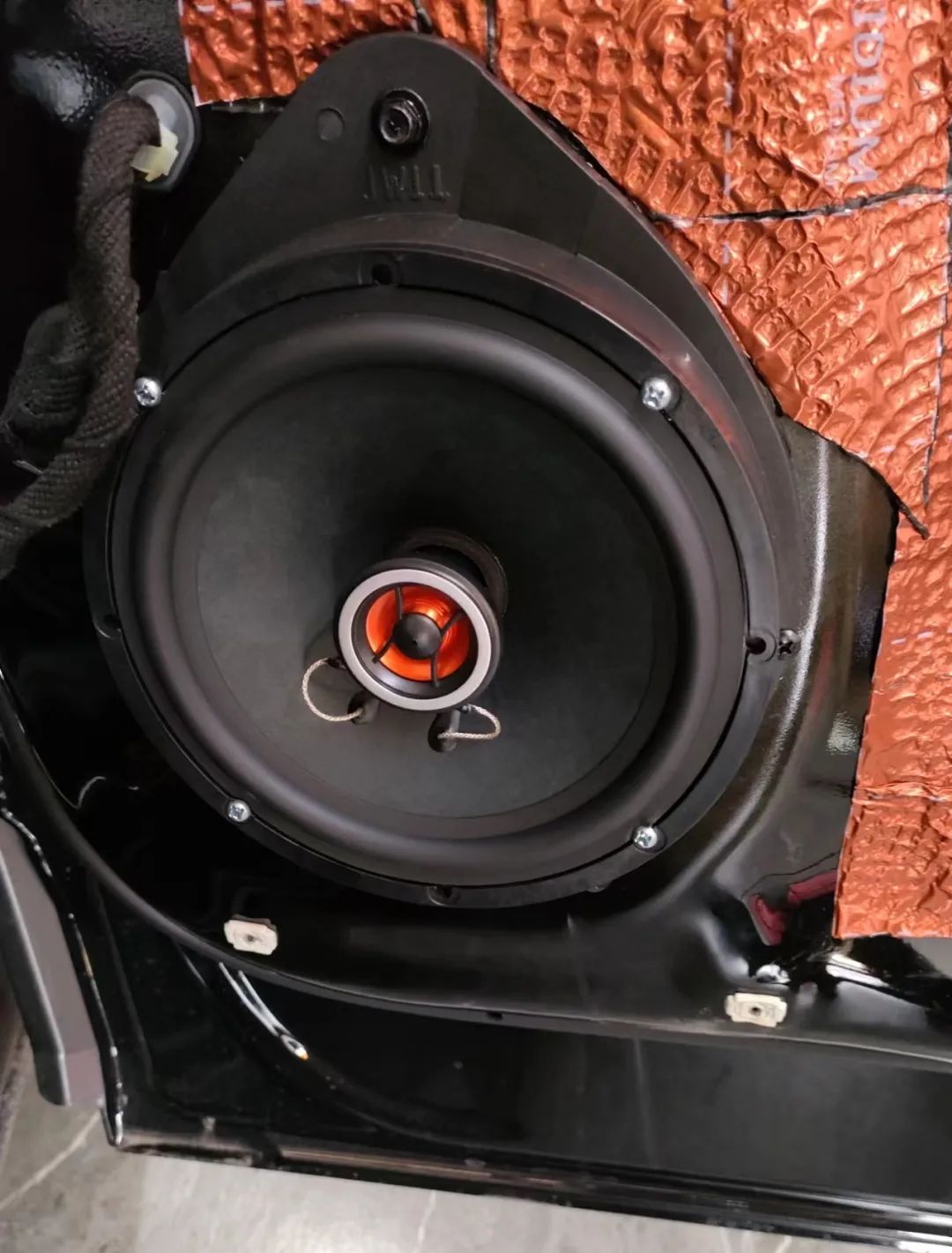 昂科旗四驱尊享旗舰音响调校,别克昂科旗音响效果怎么样