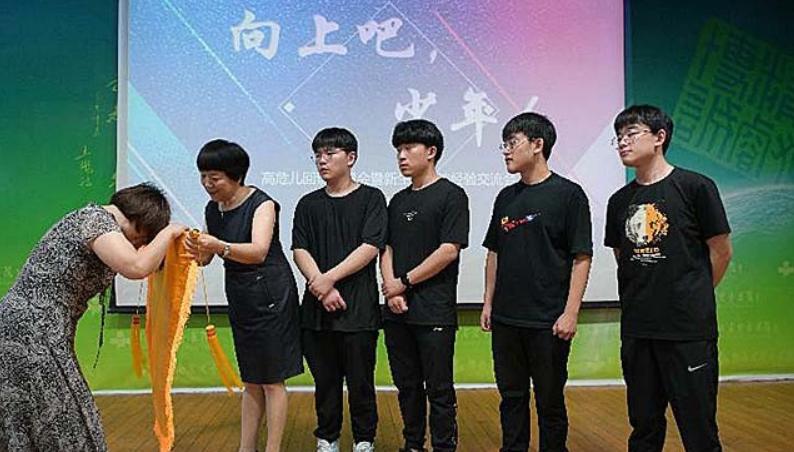 浙江31岁女子产四胞胎,湖南妇女生下八胞胎是否真实