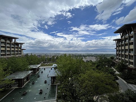 大理希尔顿酒店住宿价格表,大理实力希尔顿酒店