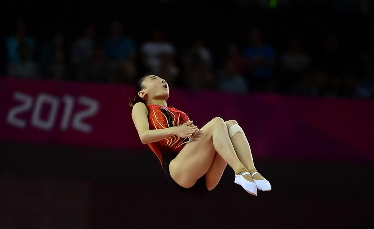 蹦床公主何雯娜和陈一冰,蹦床公主陈一冰何雯娜