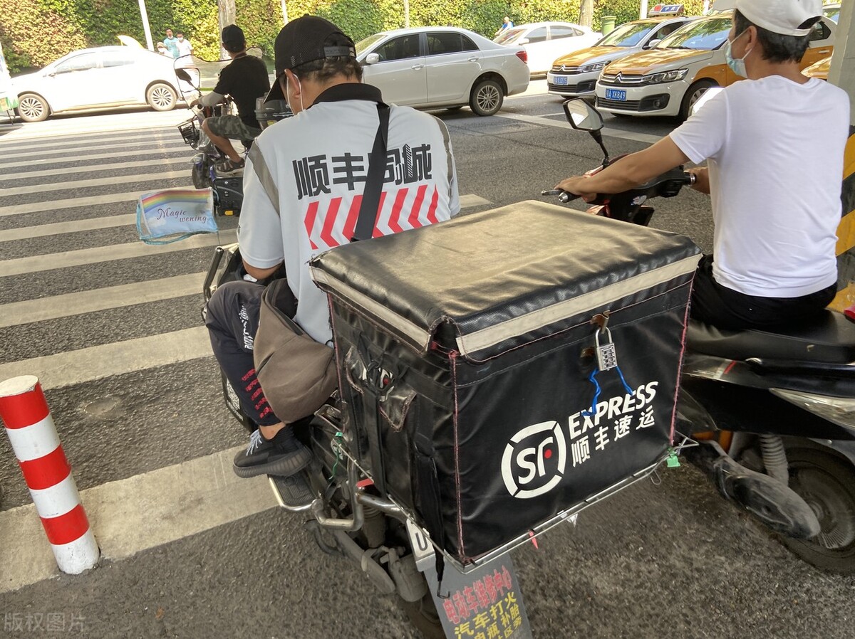 顺丰快递公司同城骑士真实收入,顺丰同城骑士可以兼职送快递吗