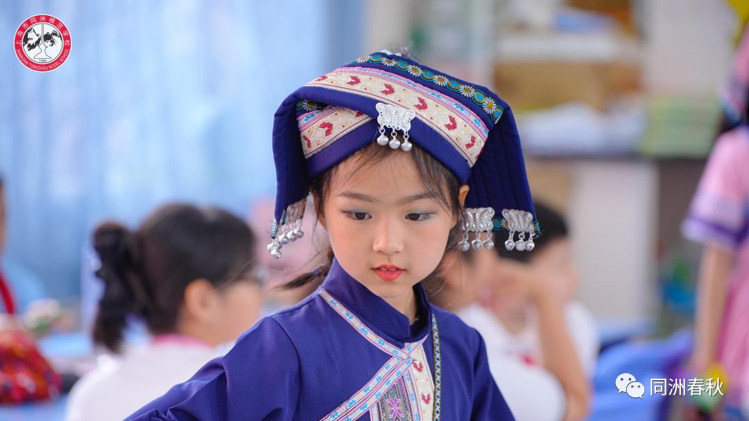 首届56个民族服饰创意大赛,五十六个民族服饰展介绍