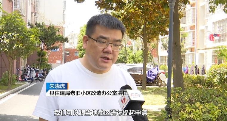 墙面大面积渗水内墙受潮掉皮,墙上渗水发霉掉皮怎么处理