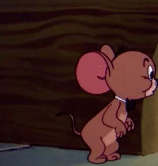 猛踢硬东西的后果,猛踢肚子会怎么样