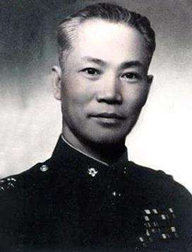 陈毅的军事能力如何？蒋介石曾两次评价，结论完全相反