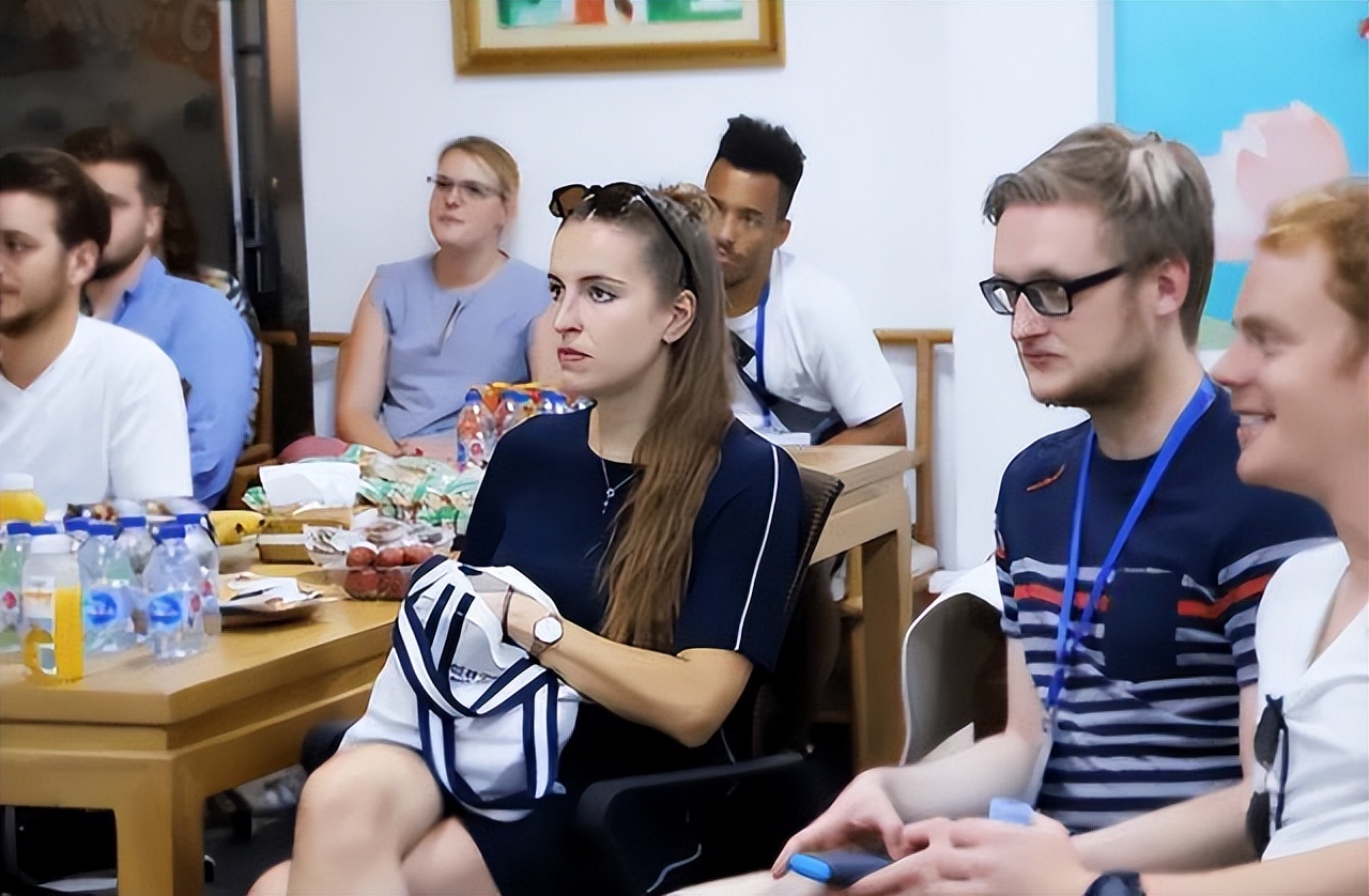 2023届高考生未来最好就业的专业,2032年高考哪些专业能好就业稳定