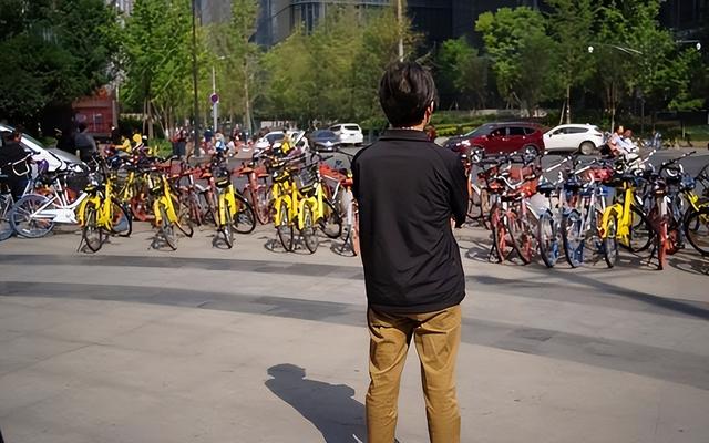 婆婆说腰疼我说去医院她又不去,婆婆喊累不想做饭