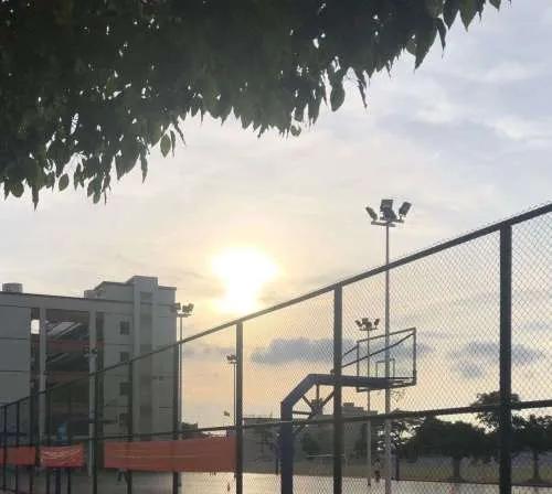 低调又不失内涵的文艺句子,简简单单却惊艳你的高级句子