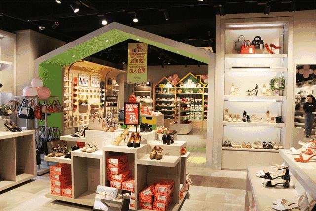 适合50岁女人鞋子品牌,50岁中年女人必买的鞋子就选这4双