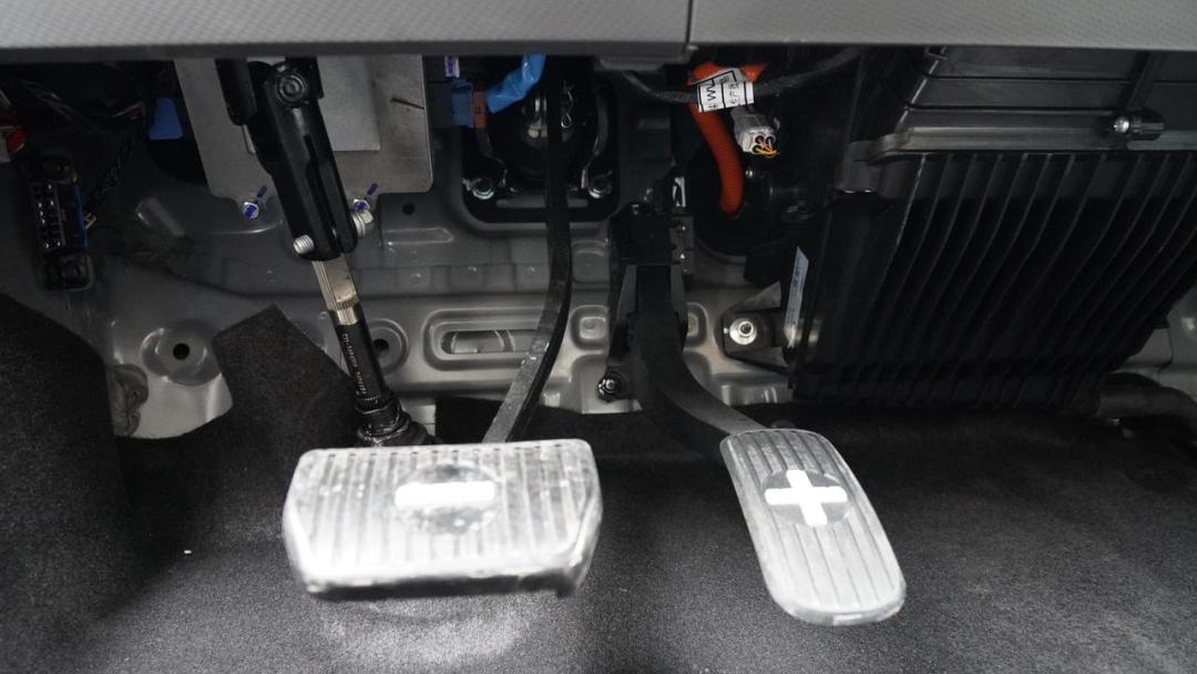 24款奇瑞qq冰淇淋测评,全新奇瑞qq冰淇淋