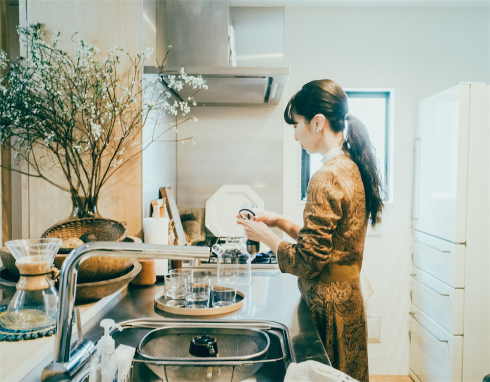 日本夫妻晒狭窄蜗居：用绿植点缀二层生活区，入住3年仍有新鲜感