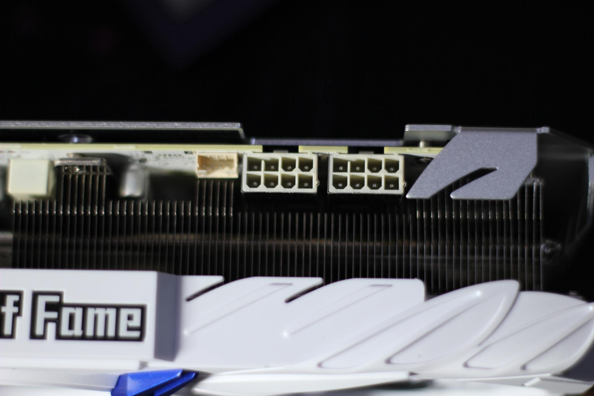 朗科nv7000和nv7000g,朗科固态硬盘nv3000和nv2000