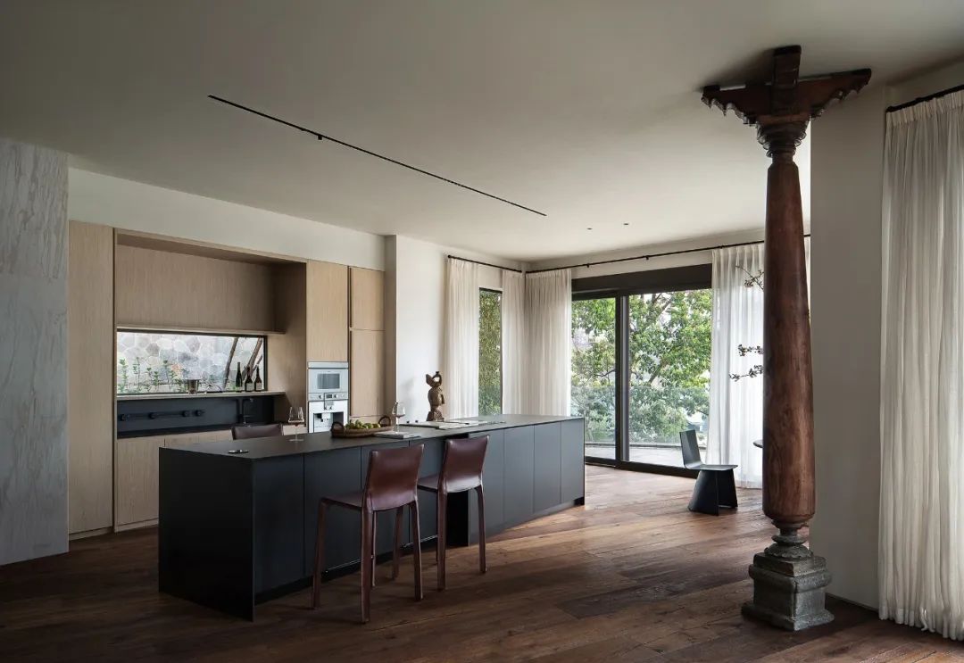 逸享自在的湖岸艺术“家”|ACEDESIGN