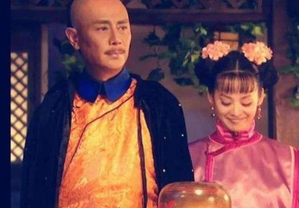 孝庄到底爱的是皇太极还是多尔衮,孝庄爱的是多尔衮还是皇太极