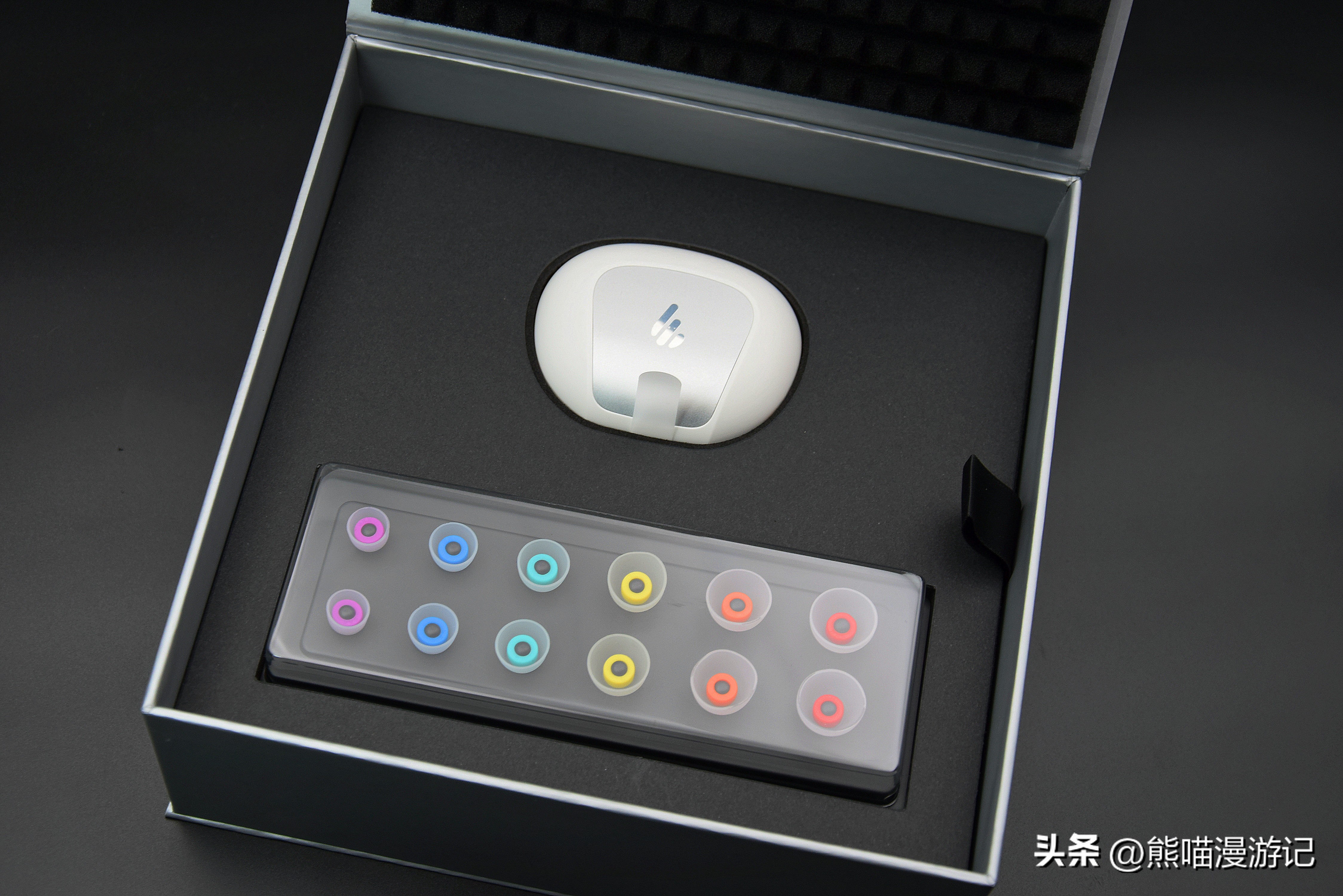 漫步者neobudss音质怎样,漫步者蓝牙耳机neobuds和荣耀亲选