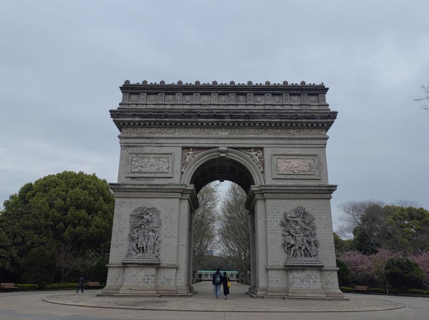 无锡欧洲城要拆吗,大动作的意义