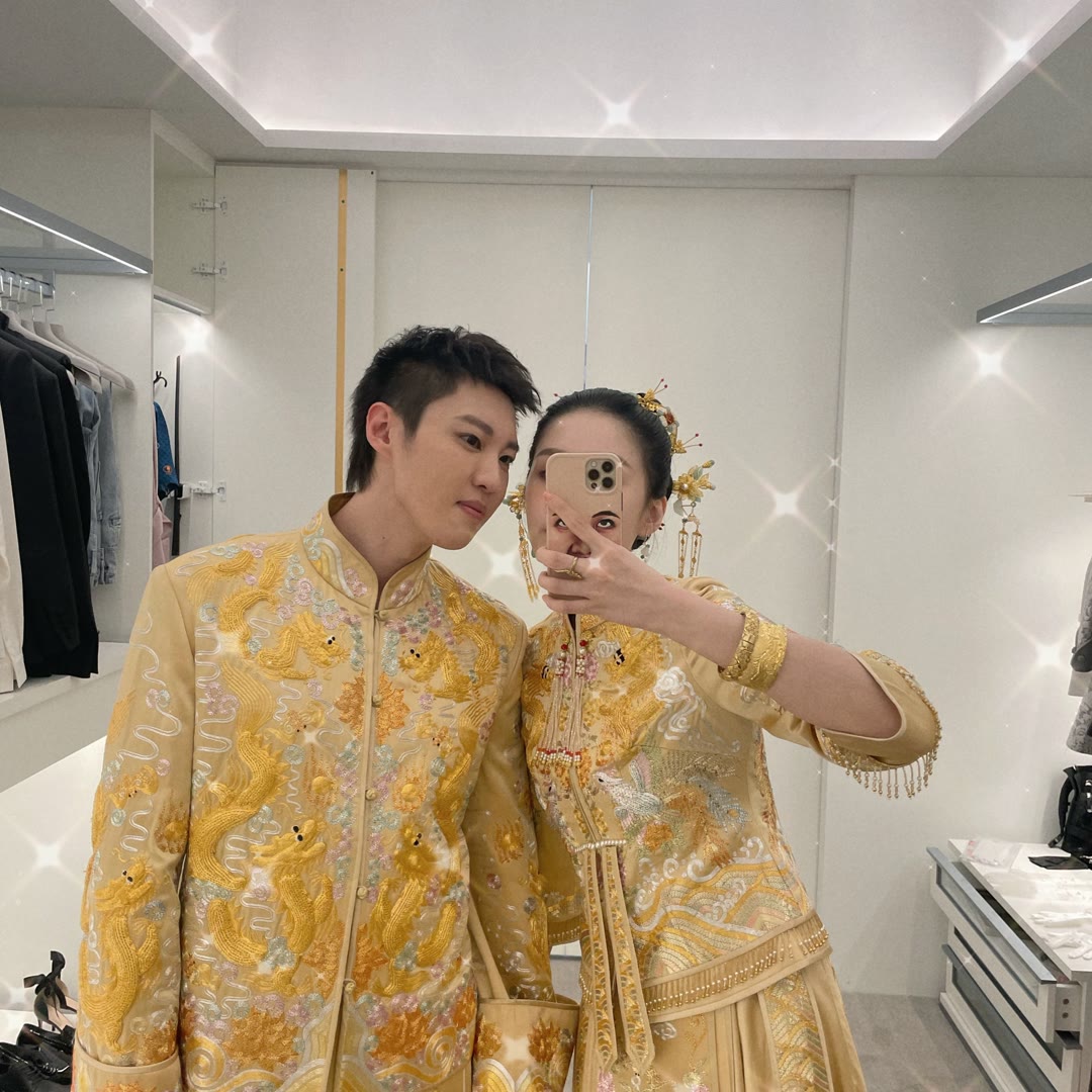 赵本山女儿球球中式婚纱美照曝光,赵本山女儿婚纱美照曝光