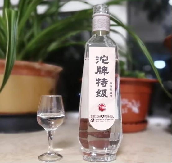 价格飞涨真假混杂老酒收藏门道多,收购老酒诀窍