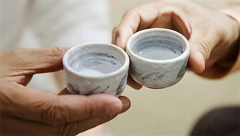 梦之蓝是几线酒,梦之蓝是否是粮食酒