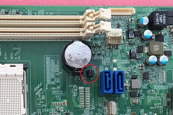 电脑开机进不去系统是什么情况,电脑开机键没反应一般是什么情况