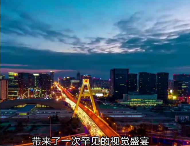 成都上空出现的天象,成都天空出现两个太阳是什么