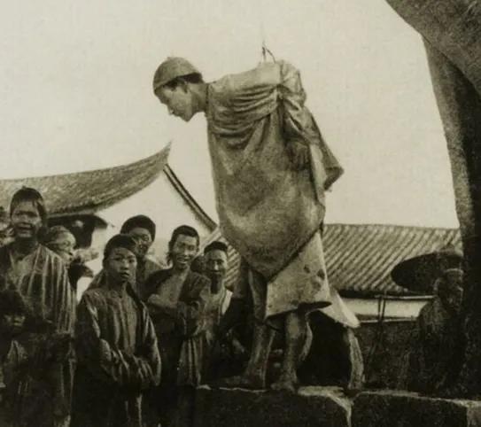 满清10大酷刑分别都有哪些,满清最厉害的酷刑是什么酷刑