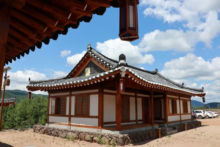 朝鲜建筑发展,朝鲜古建筑和现代建筑的结合