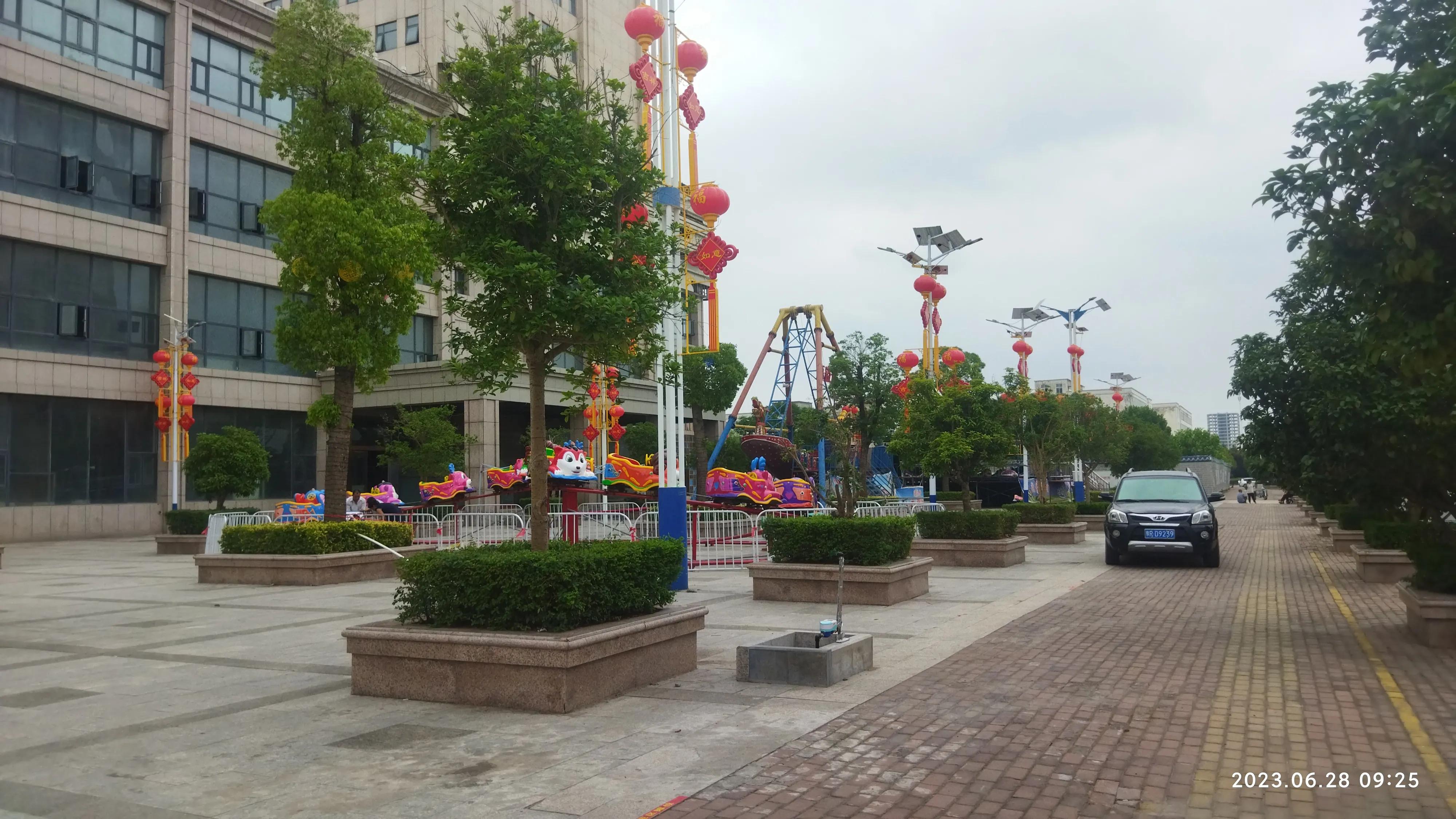 南阳卧龙龙升工业园,南阳龙升服装城