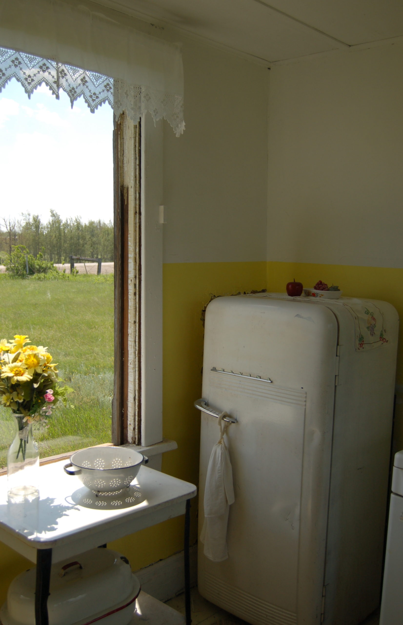 希瑟·本宁（HeatherBenning）将废弃农舍改造成真人大小的玩具屋