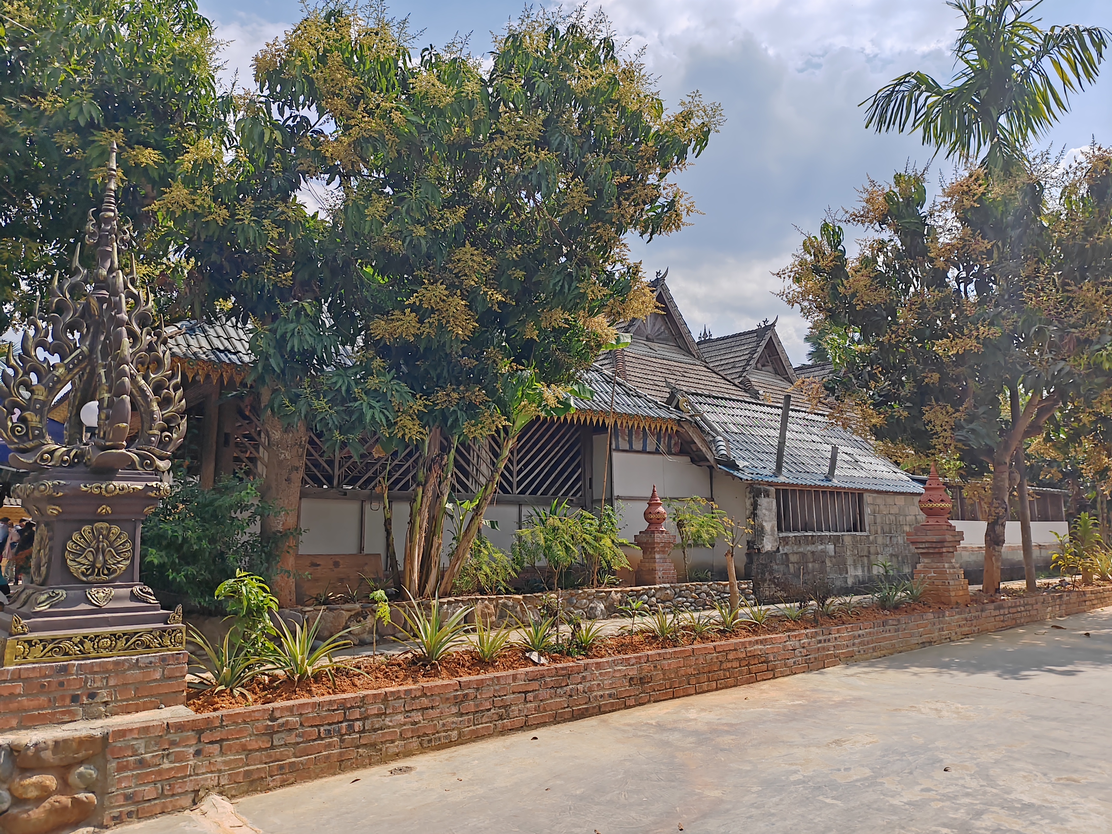 西双版纳傣族村寨和傣族园,西双版纳美丽的傣族园