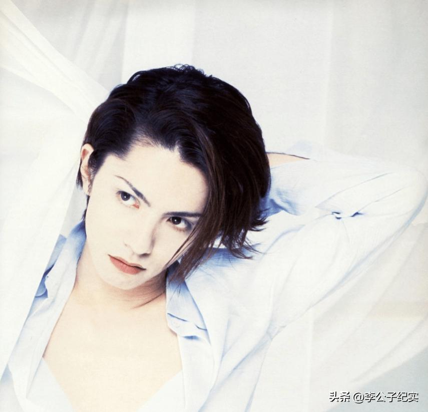 宝井秀人美的雌雄难辨,日本长发美男宝井秀人