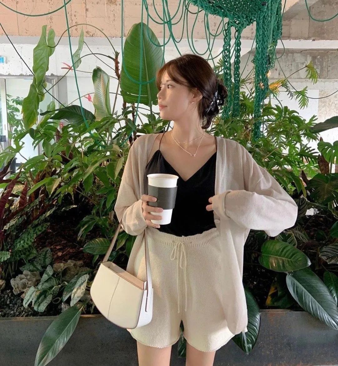 小ck哪款包包好看,小ck下架的斜方小挎包