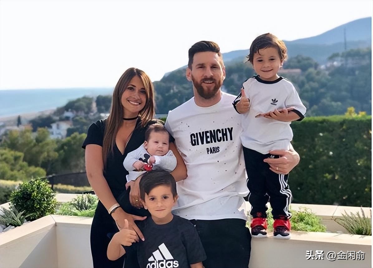 姆巴佩变性女友是真的假的,足坛第一球星姆巴佩