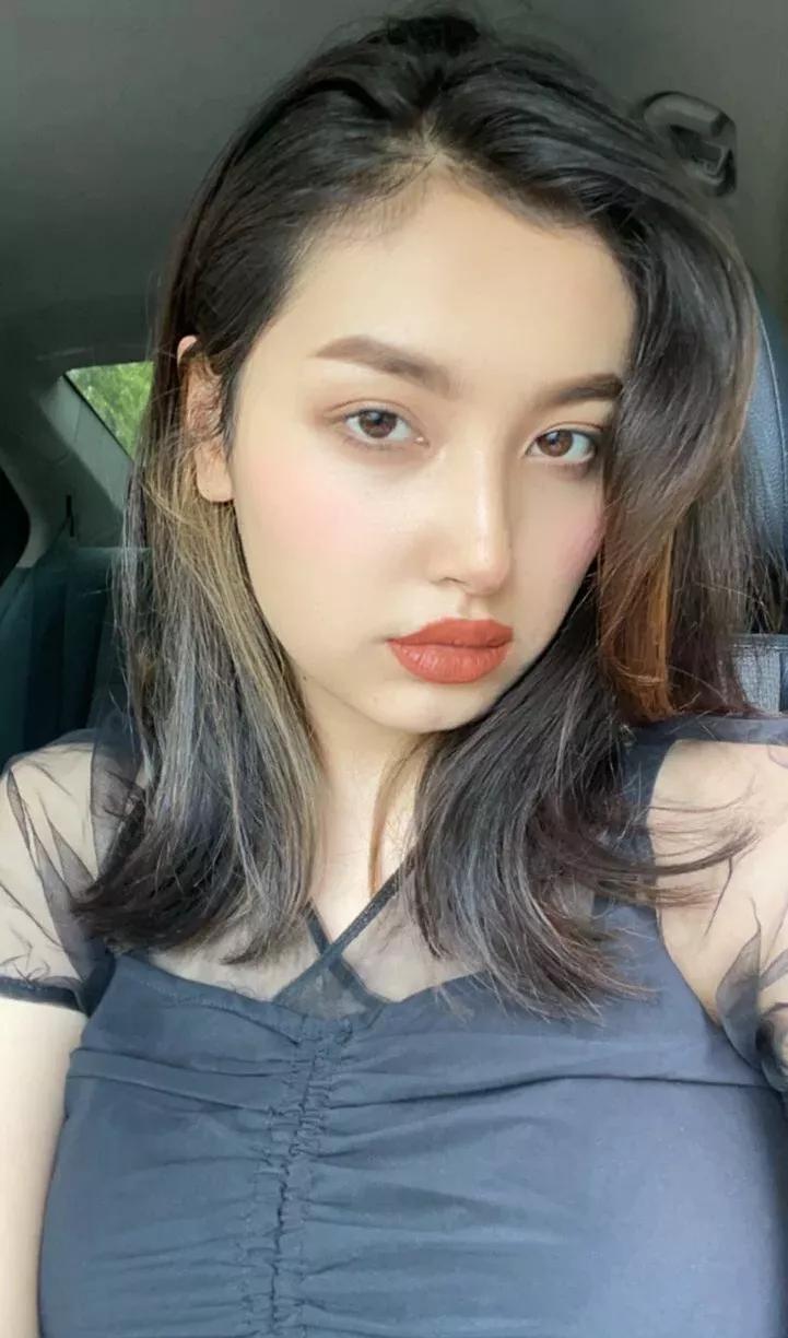 厚嘴唇的女人,厚嘴唇怎么办