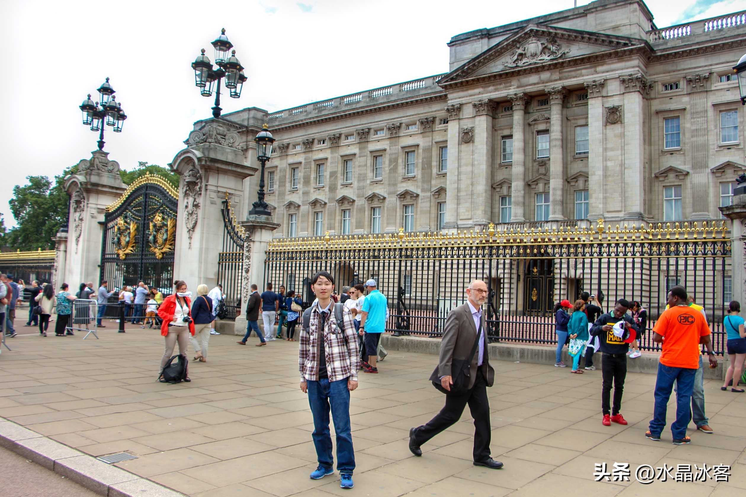 英国伦敦塔桥,英国行购物
