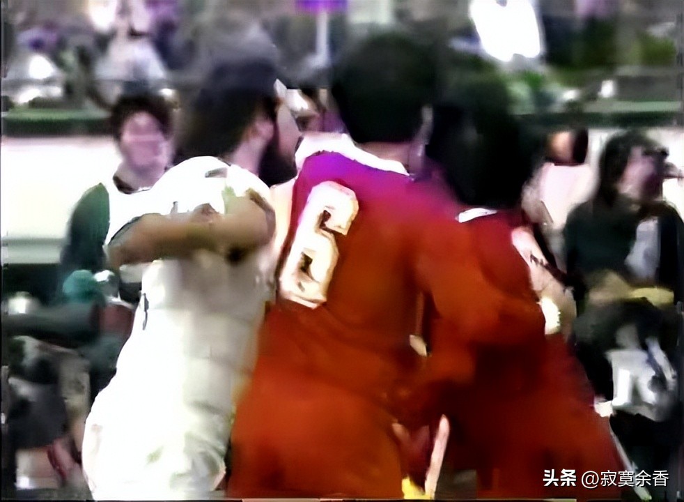 上个世纪80年代的香港明星足球队,八十年代中国足球队对香港队战绩