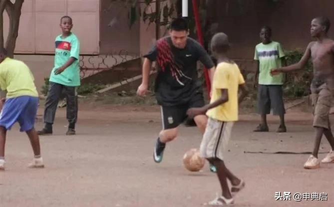 迪拜华人欧文卖手机50元一台，中国低价工业品是非洲人民的救星