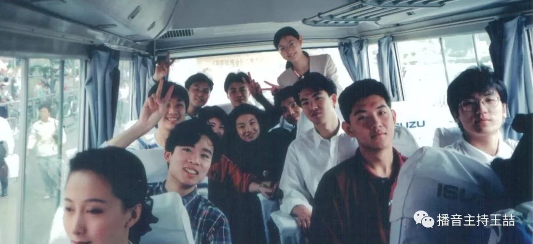 王喆解说天津女排,传承弘扬女排精神